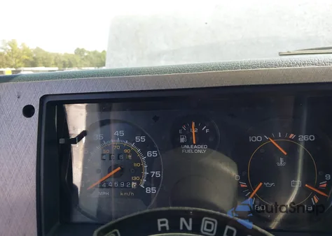 1994 Chevrolet G20 из США, поврежденный, VIN 1GCEG25H7RF100277